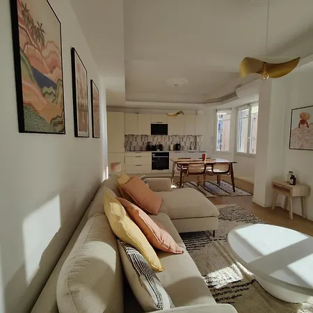 Centre-ville 2 P Climatise Апартаменты